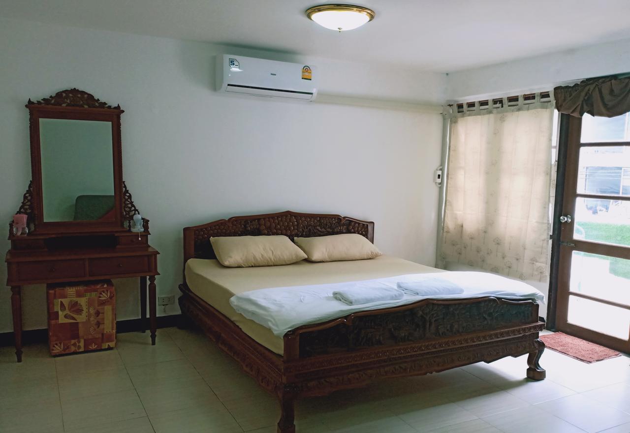 Taina'S Home Sukhumvit Bangkok Luaran gambar