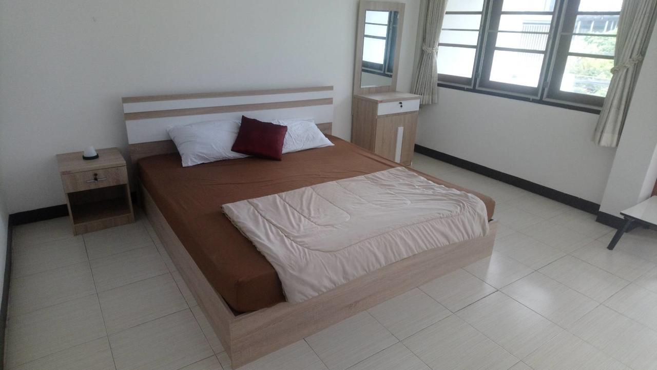 Taina'S Home Sukhumvit Bangkok Luaran gambar